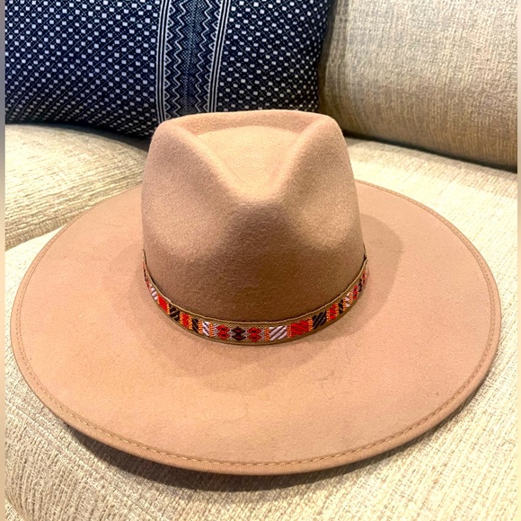 Beige boho hat by Olive & Pique. NWT. Serious offers only please. - Picture 1 of 7